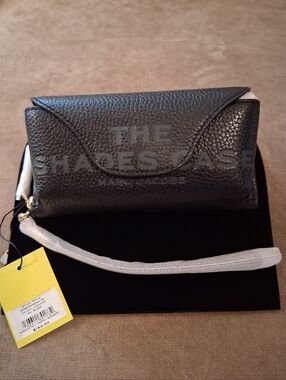 Marc Jacobs The Shades Case Leather Wristlet Clutch with Strap